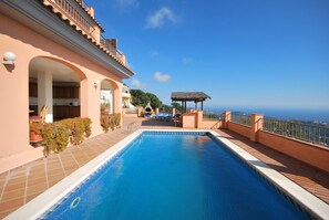 Pool - Club Villamar - Villa in Lloret de Mar with fantastic sea views! (Lloret de Mar)