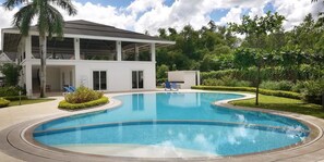 BBQ/picnic Area - Aguba's at Pontefino Prime Residences (Batangas City)