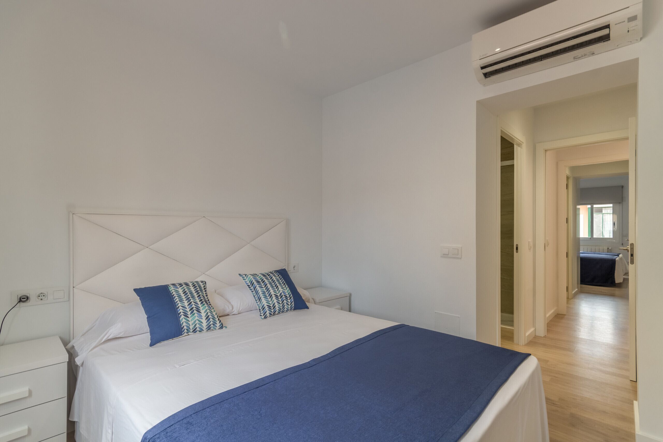 5 bedrooms, in-room safe, iron/ironing board, free WiFi
