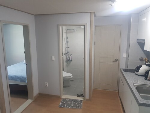 Marina Residence