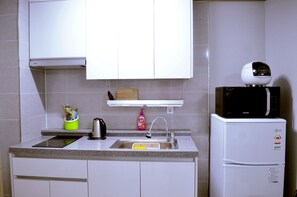 Habitación individual (C Type) | Camas extra gratis y wifi gratis 
