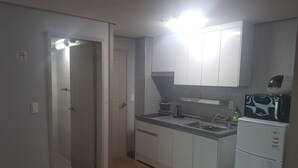 Private kitchen - Marina Residence (Busan)