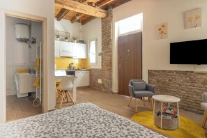 1 Schlafzimmer, schallisolierte Zimmer, Bügeleisen/Bügelbrett, WLAN