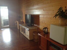 Chalet (4 People)