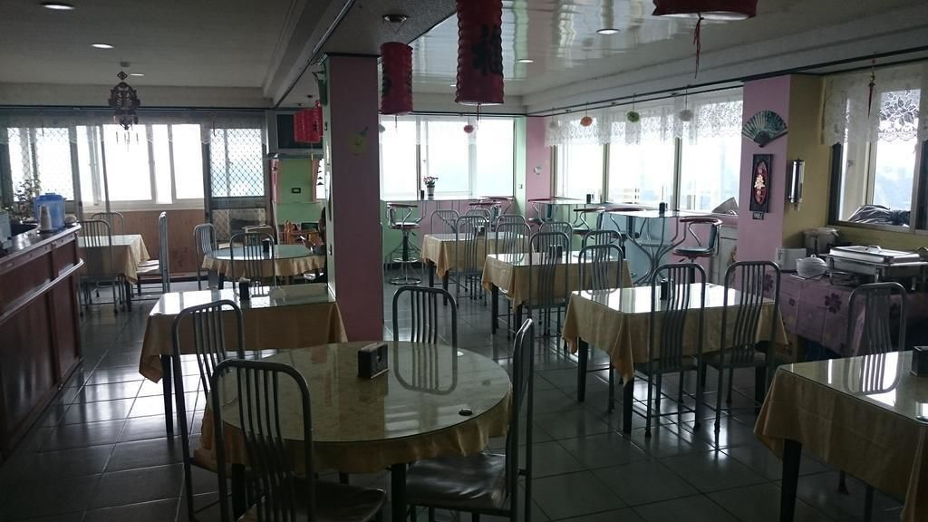 Desayuno completo incluido todos los días