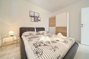 2 bedrooms, iron/ironing board, WiFi, bed sheets - Beachfront Oasis Krk Island, Njivice Gem 150sqm apt with private beach access (Njivice)