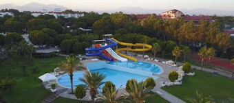 阿爾提斯渡假村 Spa 飯店 - 全包式