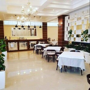 Dining - KEIT Hotel (Tirana)