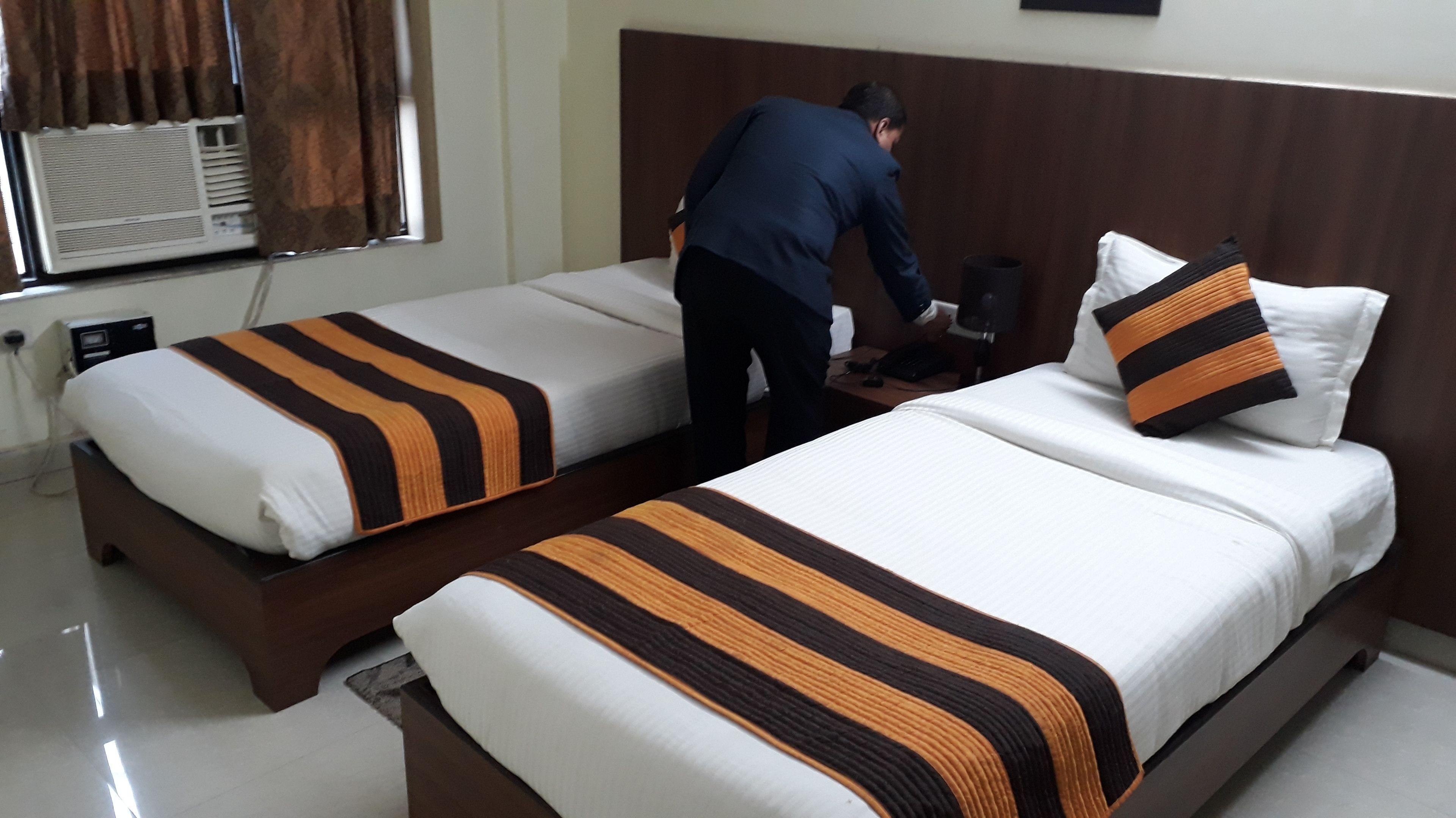 In-room safe, individually furnished, iron/ironing board, rollaway beds