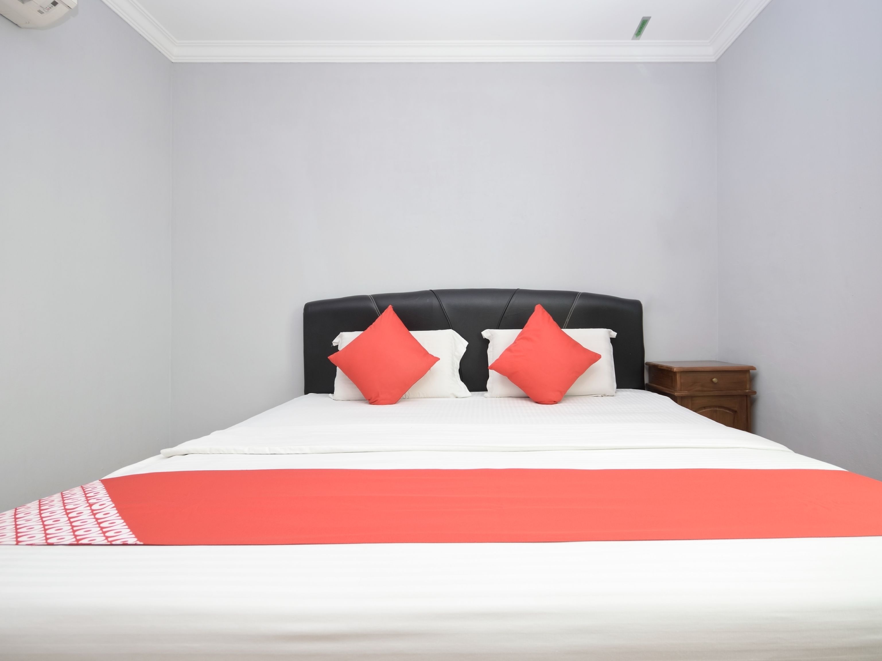 deluxe double room, 1 double bed | desk, free wifi, bed sheets
