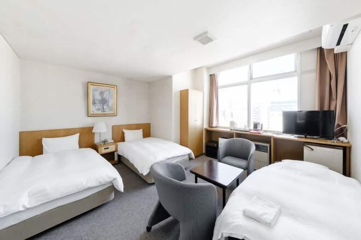 Premium bedding, free WiFi, bed sheets