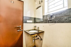 Premium Room | Bathroom