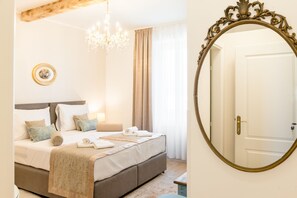 Premier Double Room, Courtyard View