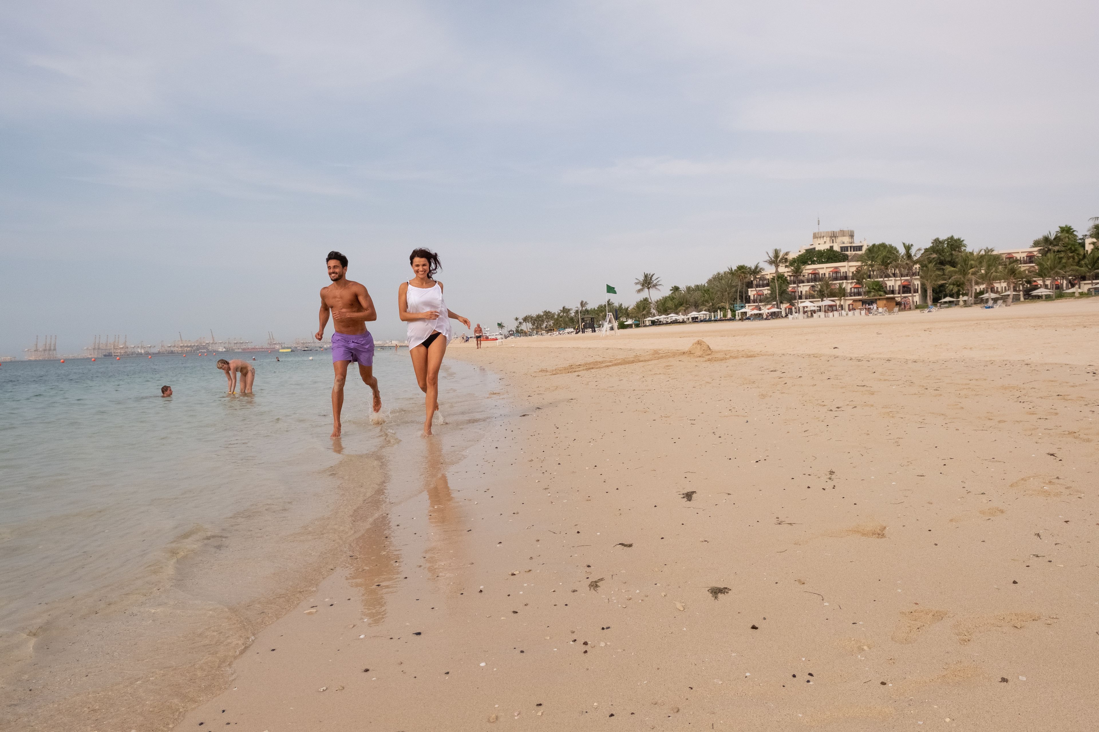 Private beach nearby, white sand, free beach shuttle, sun-loungers