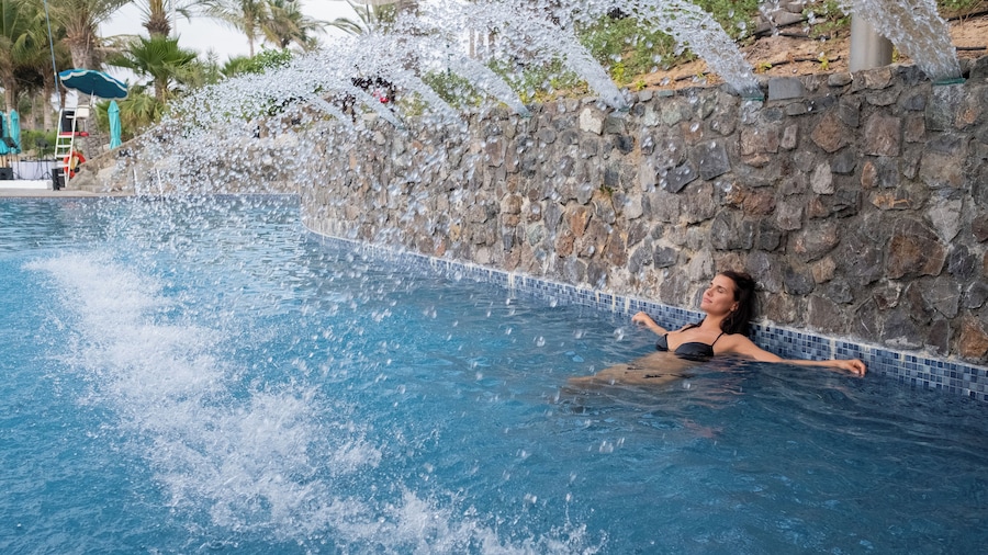 JA Lake View Hotel, Dubai