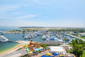 健身设施