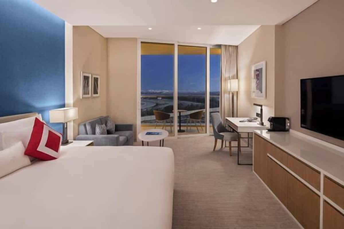 Ropa de cama de alta calidad, edredón y minibar