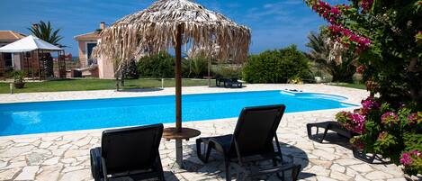 Villa, 3 chambres, accĂšs piscine | Terrasse/Patio