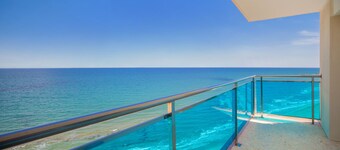 Hotel Servigroup Koral Beach