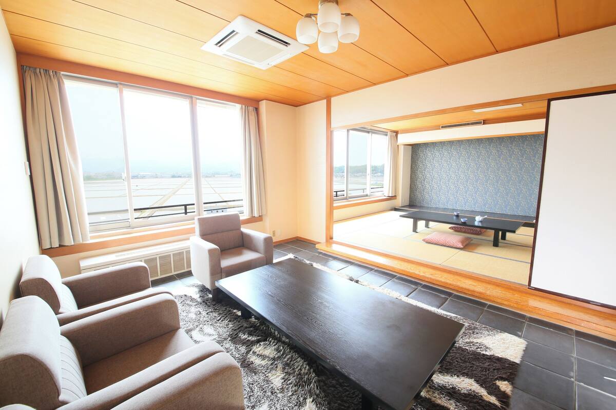 Superior Japanese-Western-Style Twin Room - Indoor Bath - Non-Smoking | 객실 내 금고