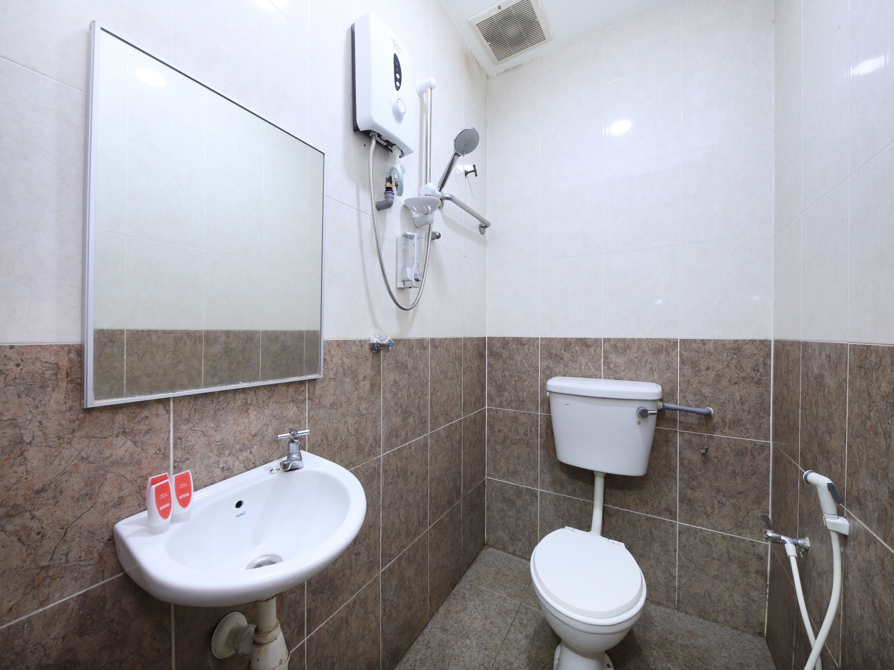 Photo - OYO 805 Hotel Run Star