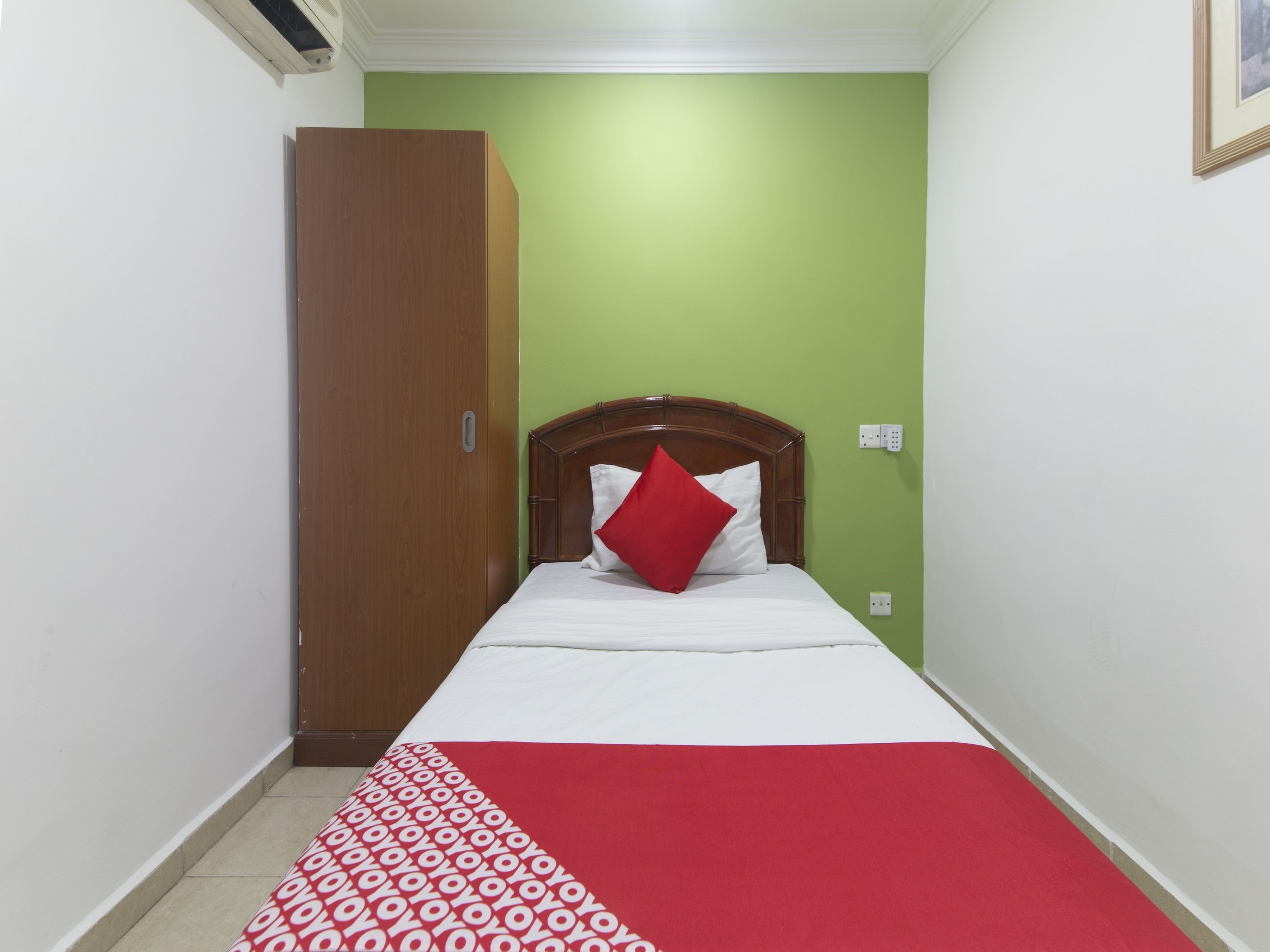 Photo - OYO 805 Hotel Run Star