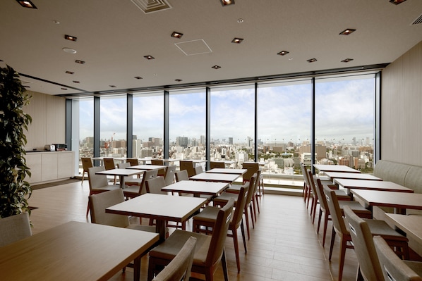 Daily Japanese breakfast (JPY 1500 per person) - Hotel Crown Hills Ueno Premier (Tokyo)