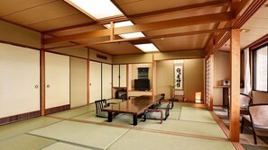 Dining - Shigisan Ryoutei Ryokan Miyoshi (Sango)