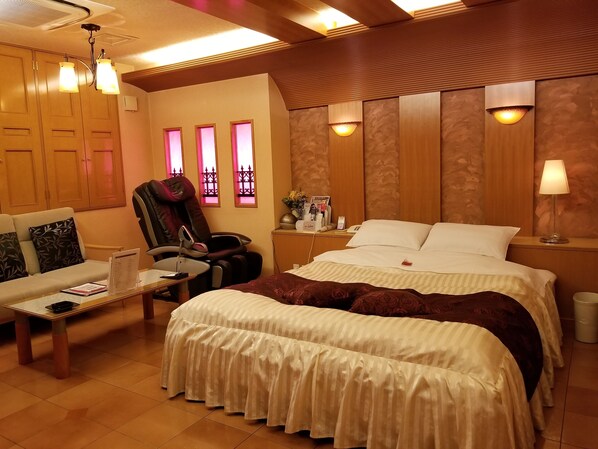 Double Room, Smoking (D)