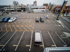 Free self parking - Super Hotel Suzuka (Suzuka)