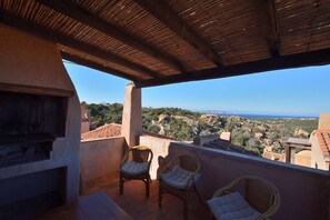 아파트, 침실 2개 | 테라스/파티오