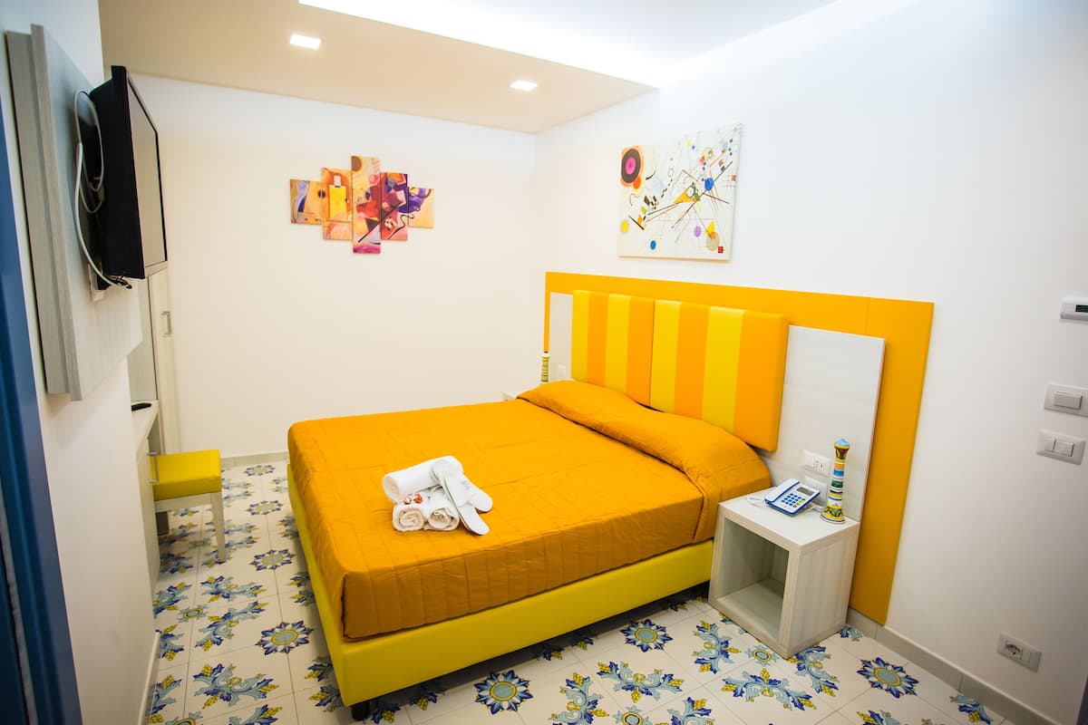 Double or Twin Room, Courtyard View (Terrena)