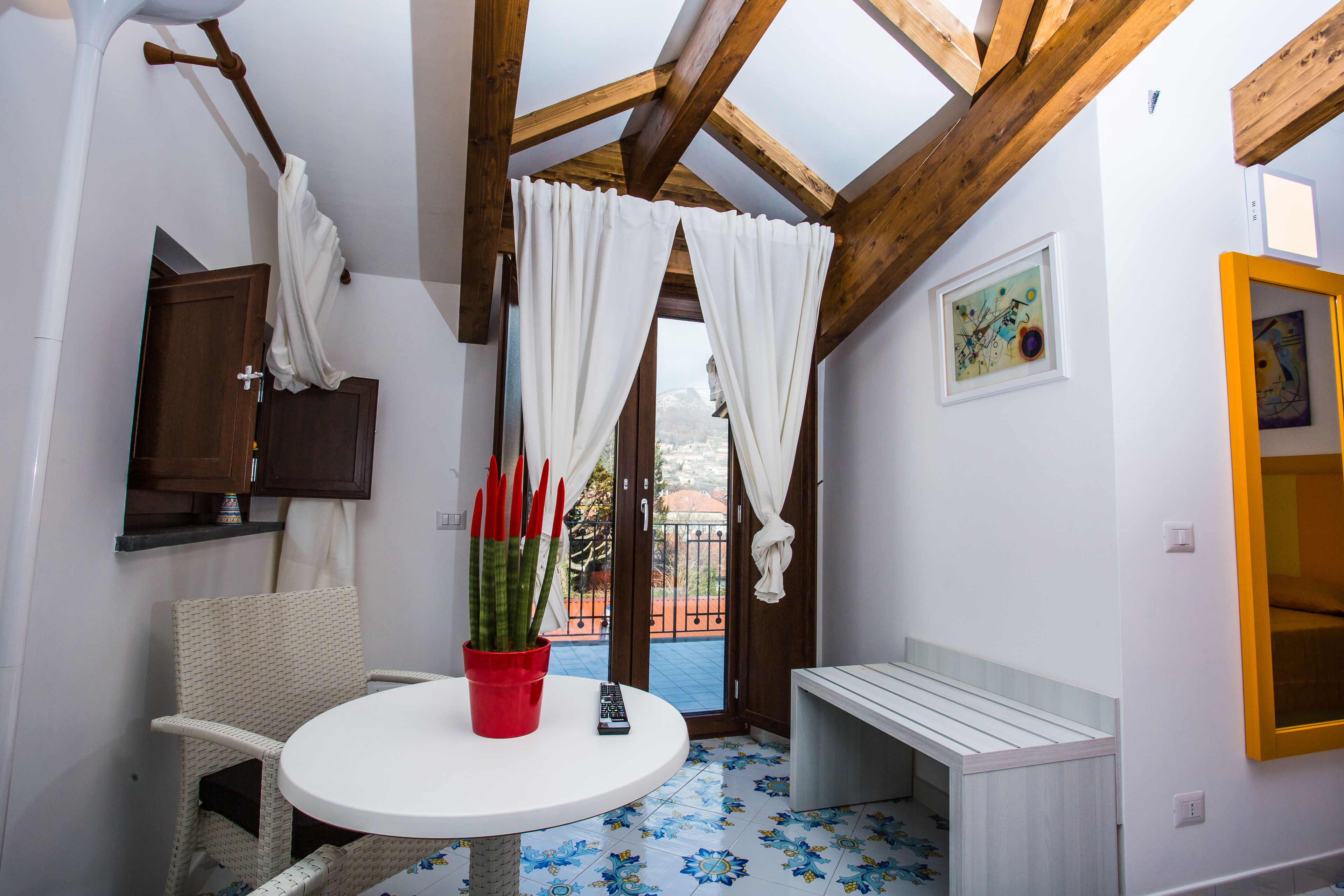 行政雙人房, 山景 (Sospesa) | 高級寢具、羽絨被、記憶床墊、迷你吧