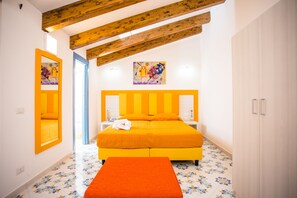 Executive dubbelrum - utsikt mot bergen (Sospesa) | Sängtillbehör av högsta kvalitet, duntäcken och memory foam-madrasser