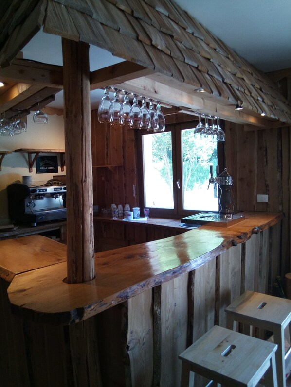 Bar (on property) - Gîte Le Chantelouve (Chantepérier)