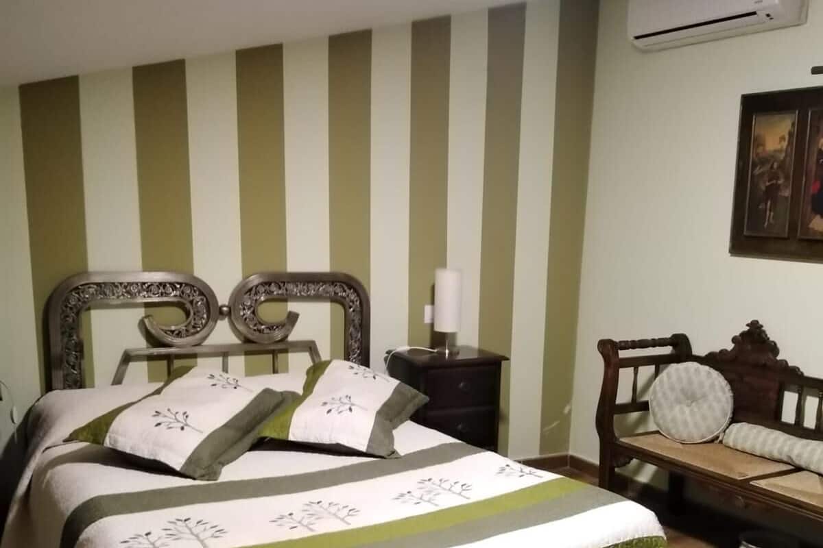 Apartment, 3 Bedrooms | Rollaway beds, free WiFi, bed sheets