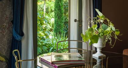 Madama garden retreat