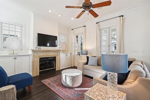 TV, fireplace, DVD player, stereo - Peaceful pet-friendly luxury home with outdoor space, steps from heated Sky Pool (Rosemary Beach)