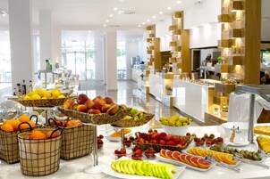 Alimentos y bebidas