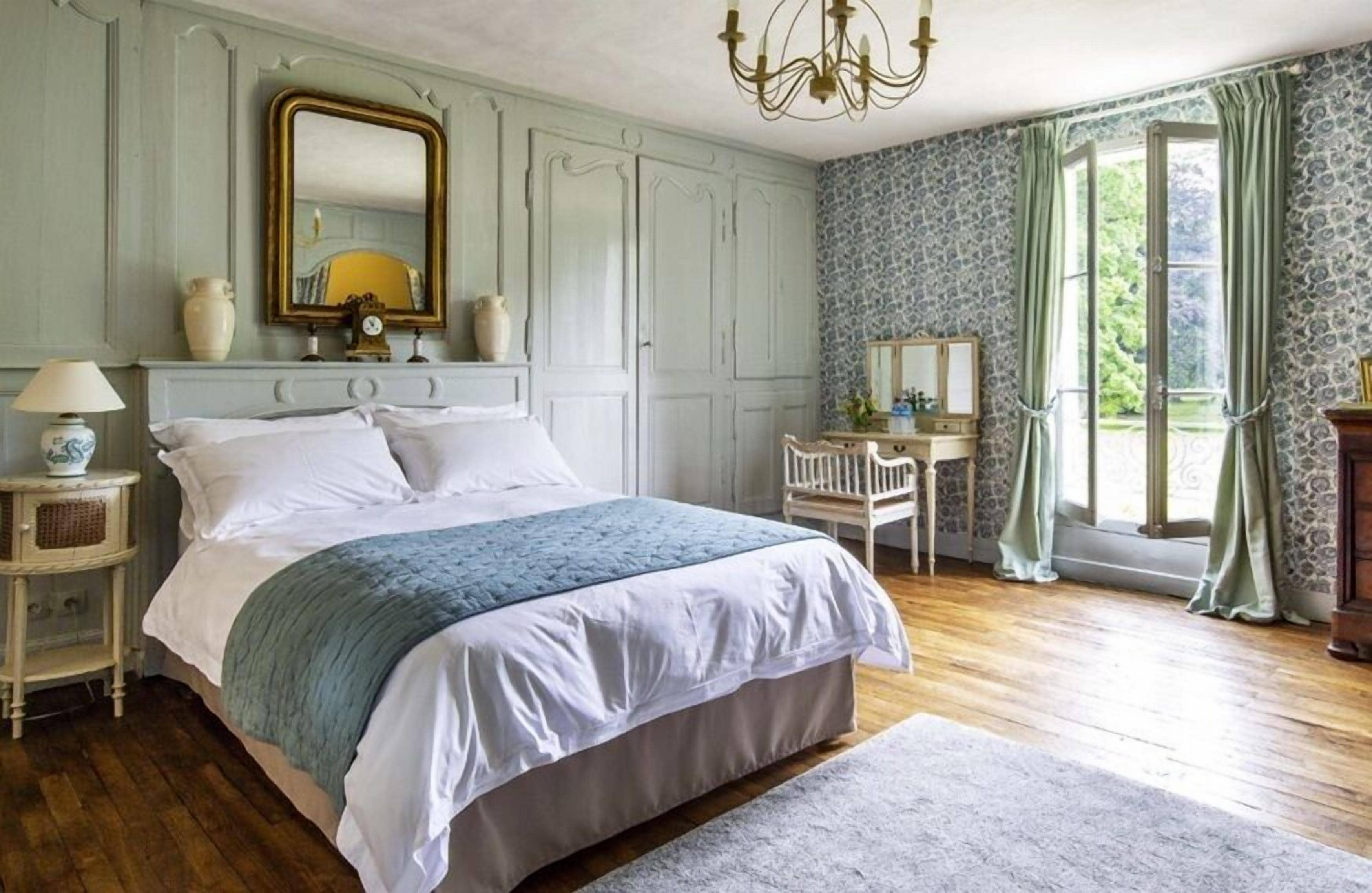 Room (La Huguenotte) | Premium bedding, memory-foam beds, desk, laptop workspace