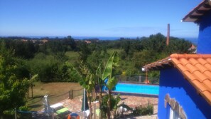 Sæsonbestemt udendørs pool