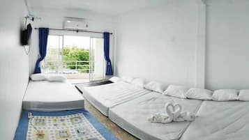 Standard Family Room for 9 Persons | Wi-Fi de cortesia