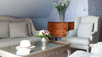 1 habitación, ropa de cama de alta calidad y minibar