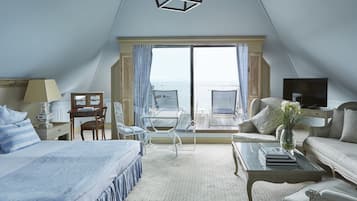 1 habitación, ropa de cama de alta calidad y minibar