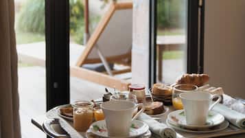 In-room dining