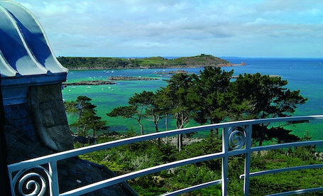 View from property. Manoir de Lan Kerellec