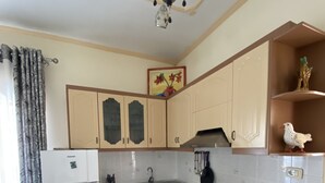 Unclassified image, 4 of 54, button - Vila Jona (Sarandë)