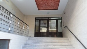 Property entrance - One Bedroom Apartment Centar C9 (Budva)