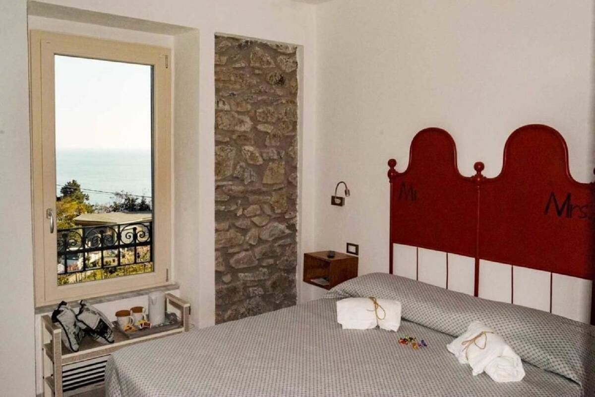 Double Room (Rappolungo) | In-room safe, WiFi (free), bed sheets