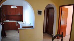 Basic Apartment | Blackout drapes, iron/ironing board, bed sheets - Hotel Olga (Corfu)